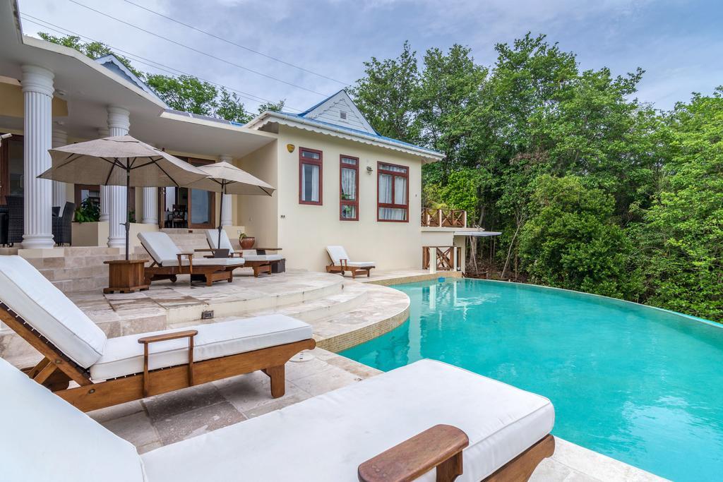 Sadewa Villa Port Elizabeth Buitenkant foto